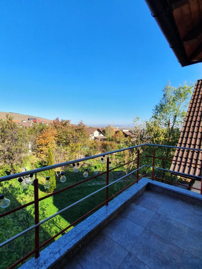 Apartament La Casa In Curte Comuna Apartment Codlea Ngoại thất bức ảnh